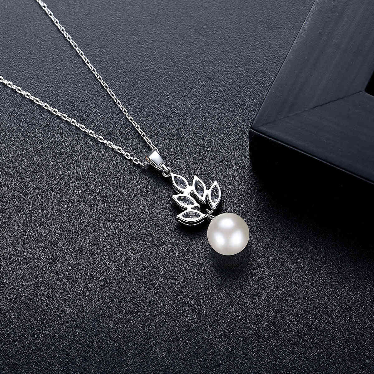 Metallic-