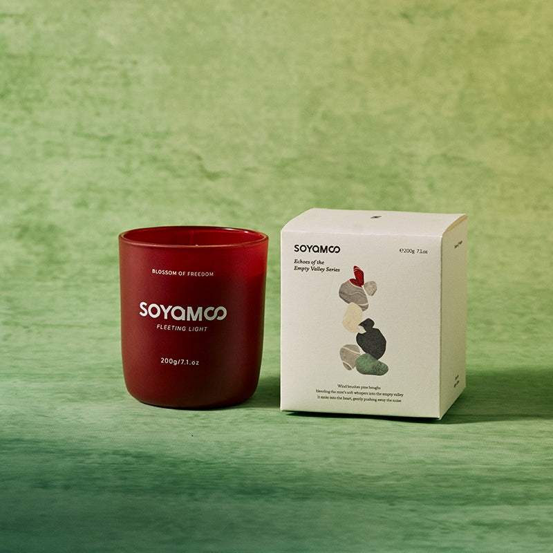 SOYAMOO Crimson Tipsy Echo Valley Scented Candle