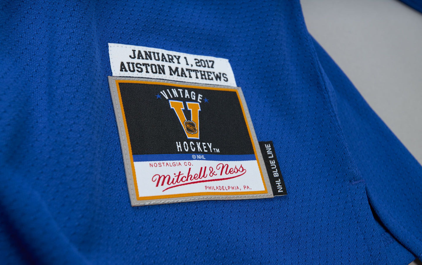 Men's Mitchell & Ness Nhl Centennial Classic Jersey Maple Leafs 2017 Auston Matthews