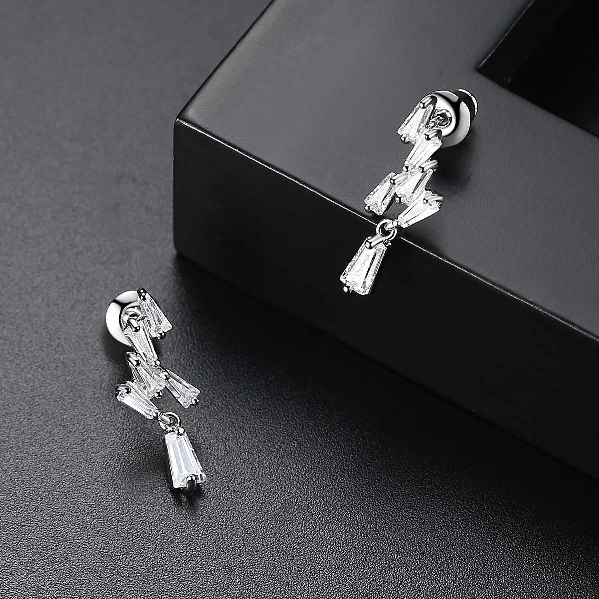 Metallic-