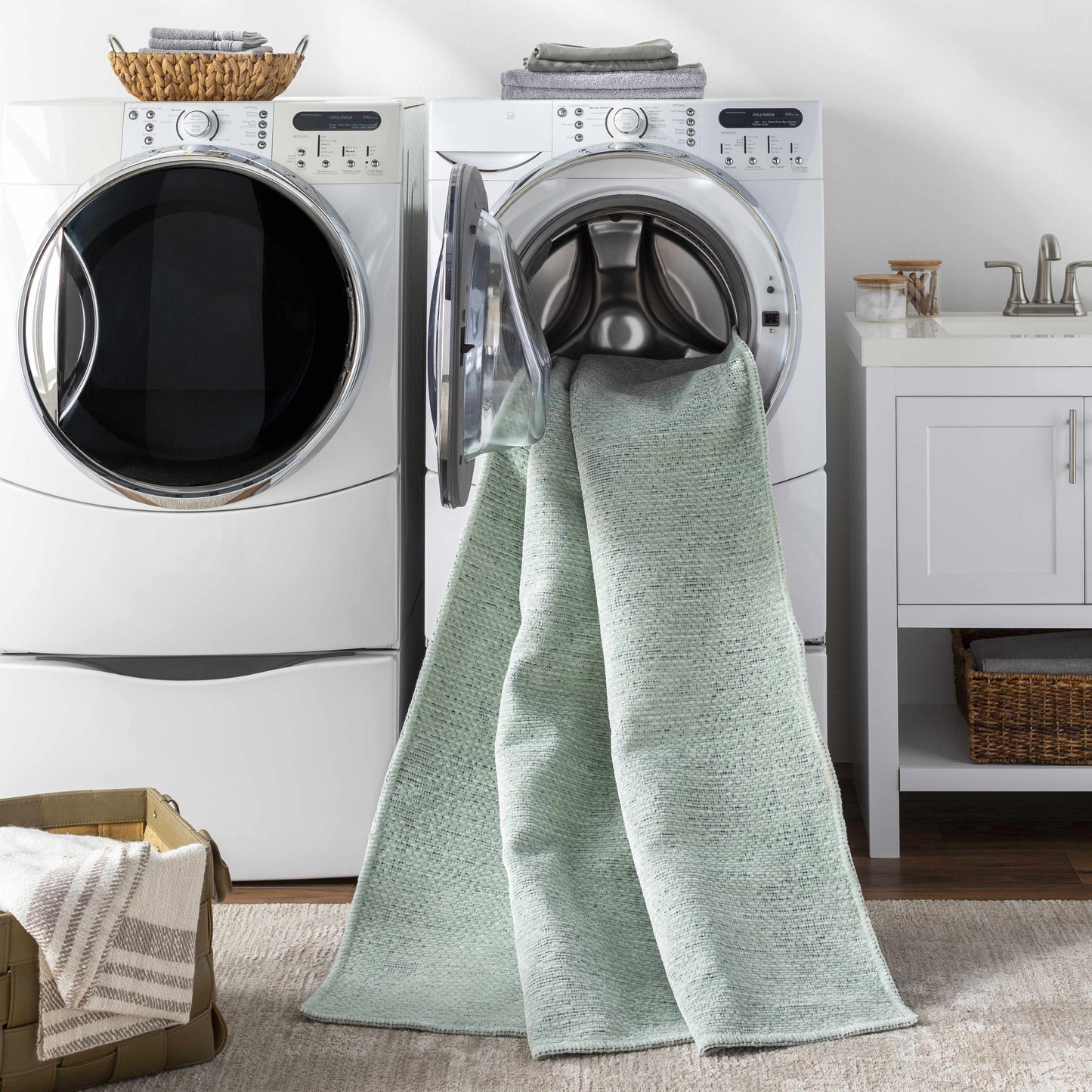 Isako Seafoam Solid Washable Area Rug