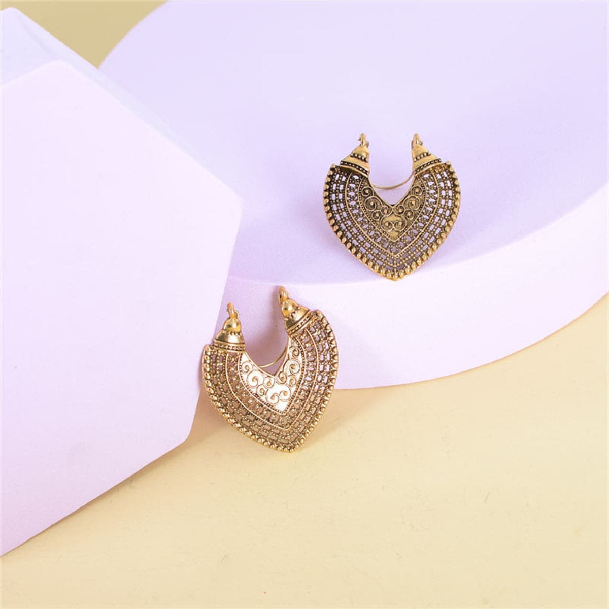 Metallic-