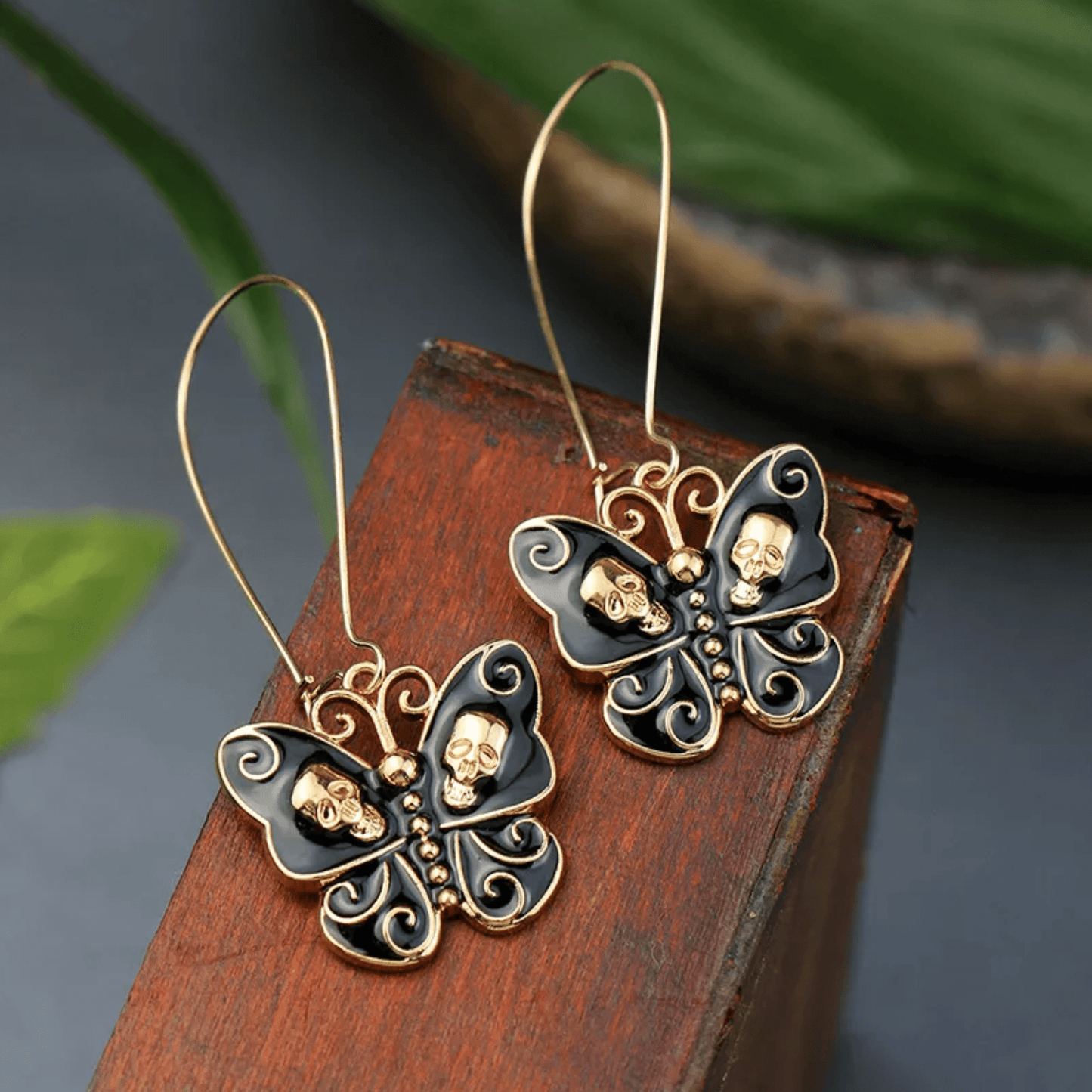 Goldtone-