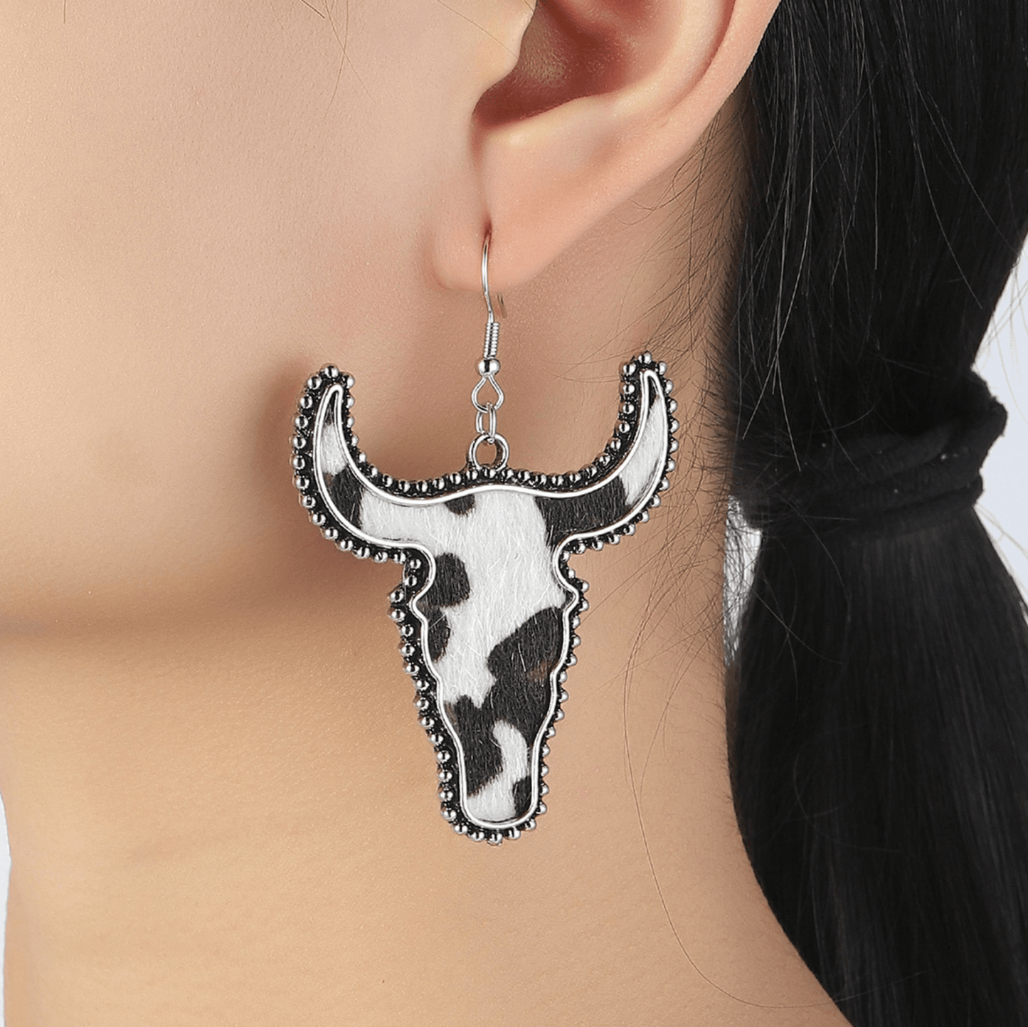Silvertone-
