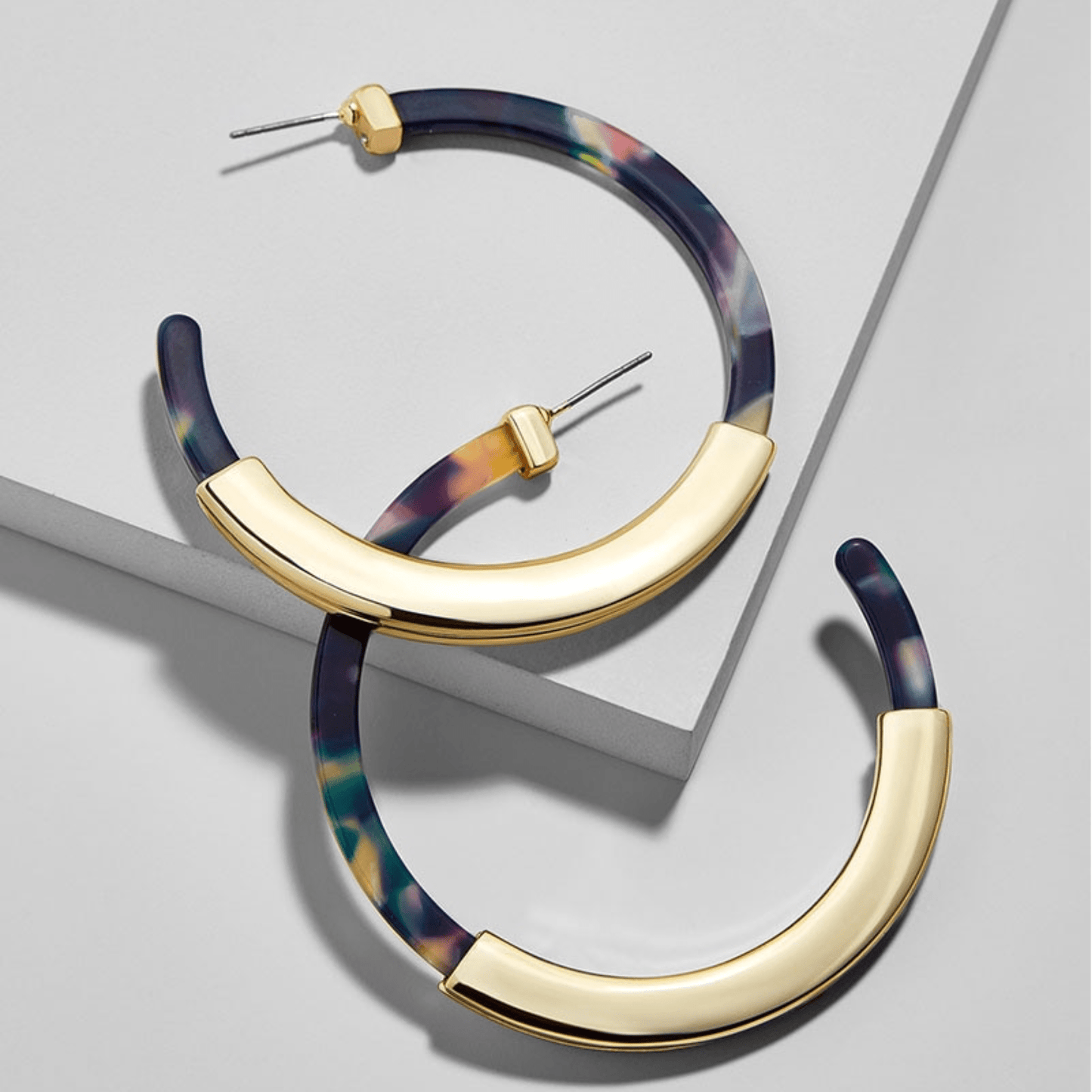 Multicolour / Gold-