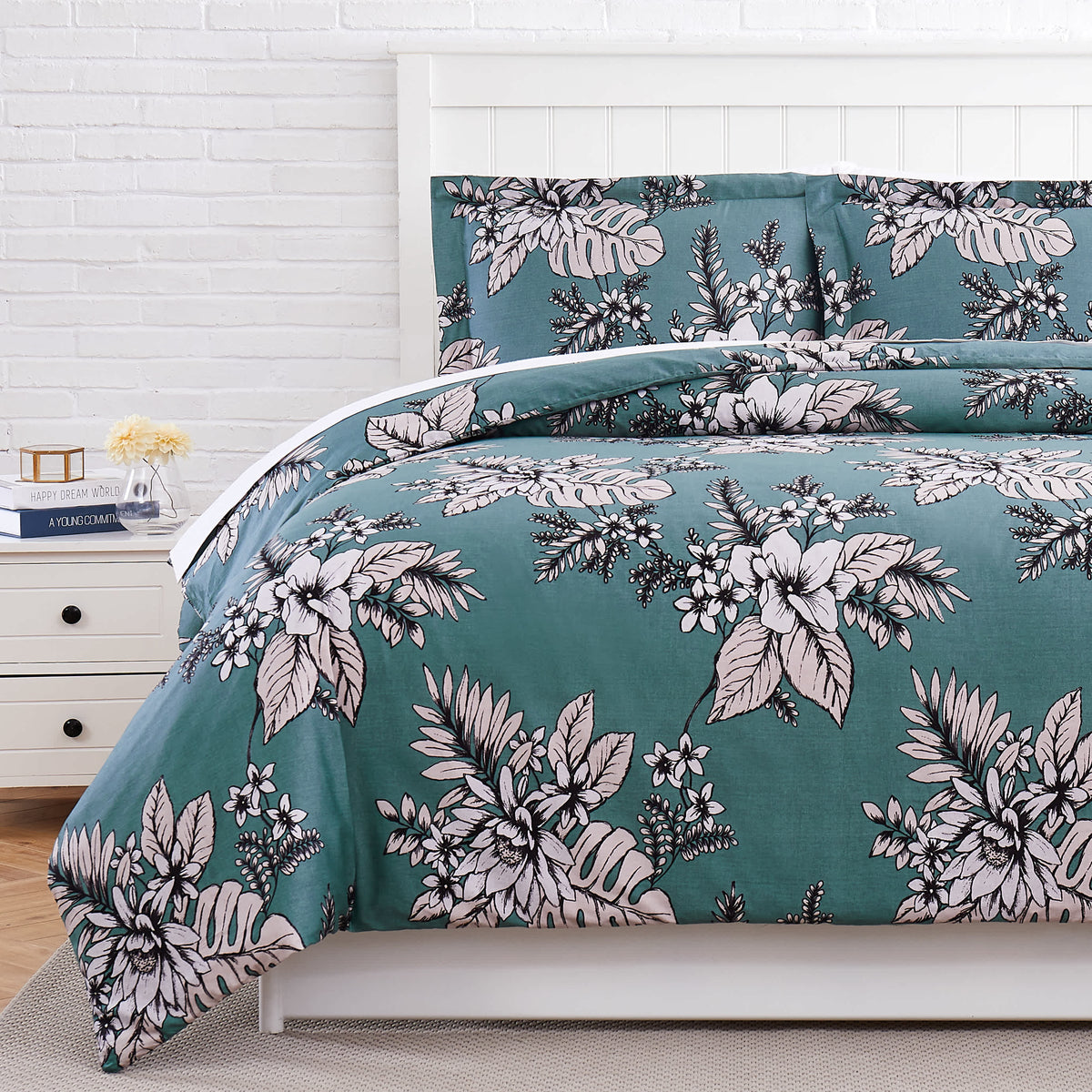 Flora Green-