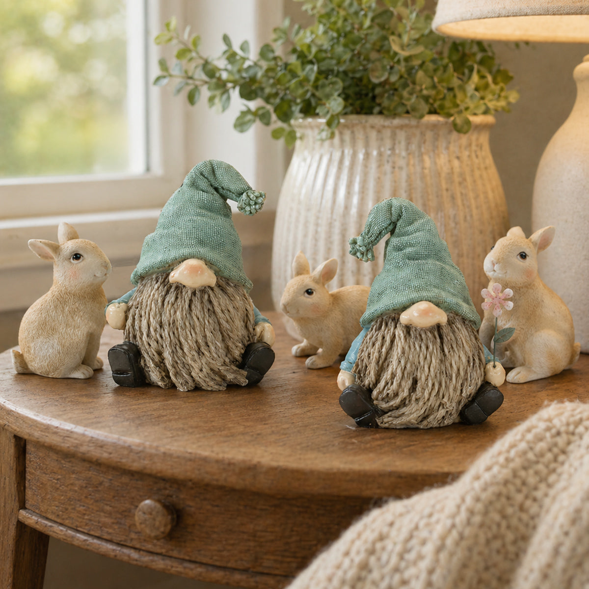 Home: Figurines