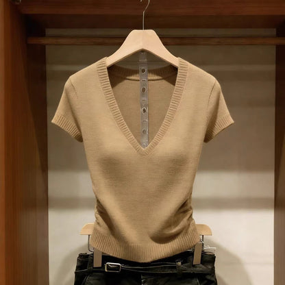 Solid Color Ice Silk Knit Top for Women – Slim-Fit Short Sleeve Elegant Commuter Top