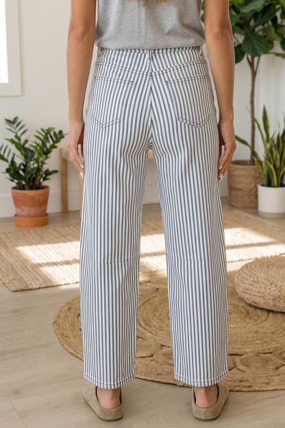 Threaded Pear Icelynn Stripe Casual Barrel Jeans