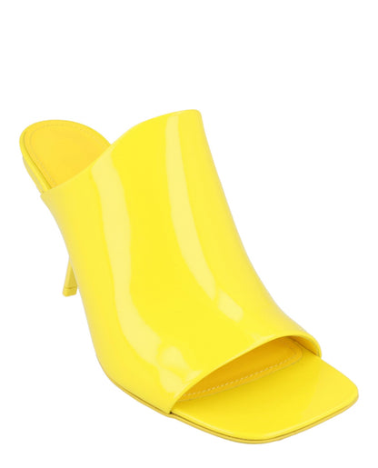 Yellow-