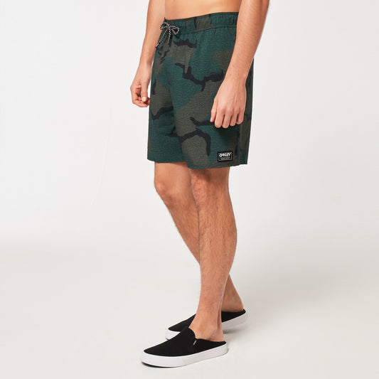 Oakley Men's Retro Camo RC 18" Beachshort - B1B Camo Hunter