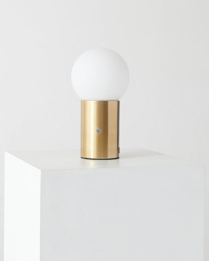 Kai USB Table Lamp