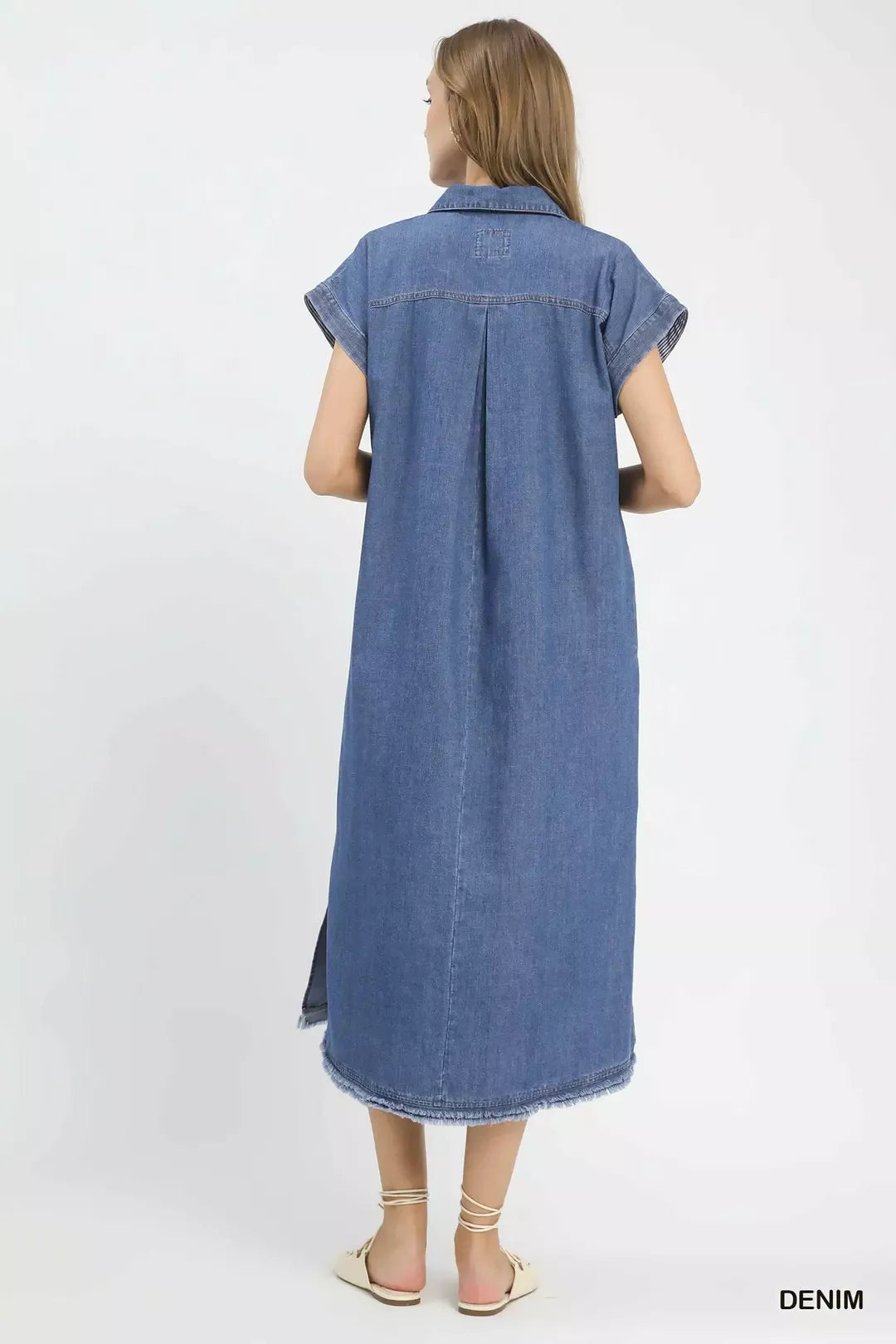 umgee denim dress Blue Dress--Eyelet Sleeves and Ruffle Eyelet Ends Drawstring Waist Frayed Denim Mini Dress Key Features Umgee Print Denim Dress with