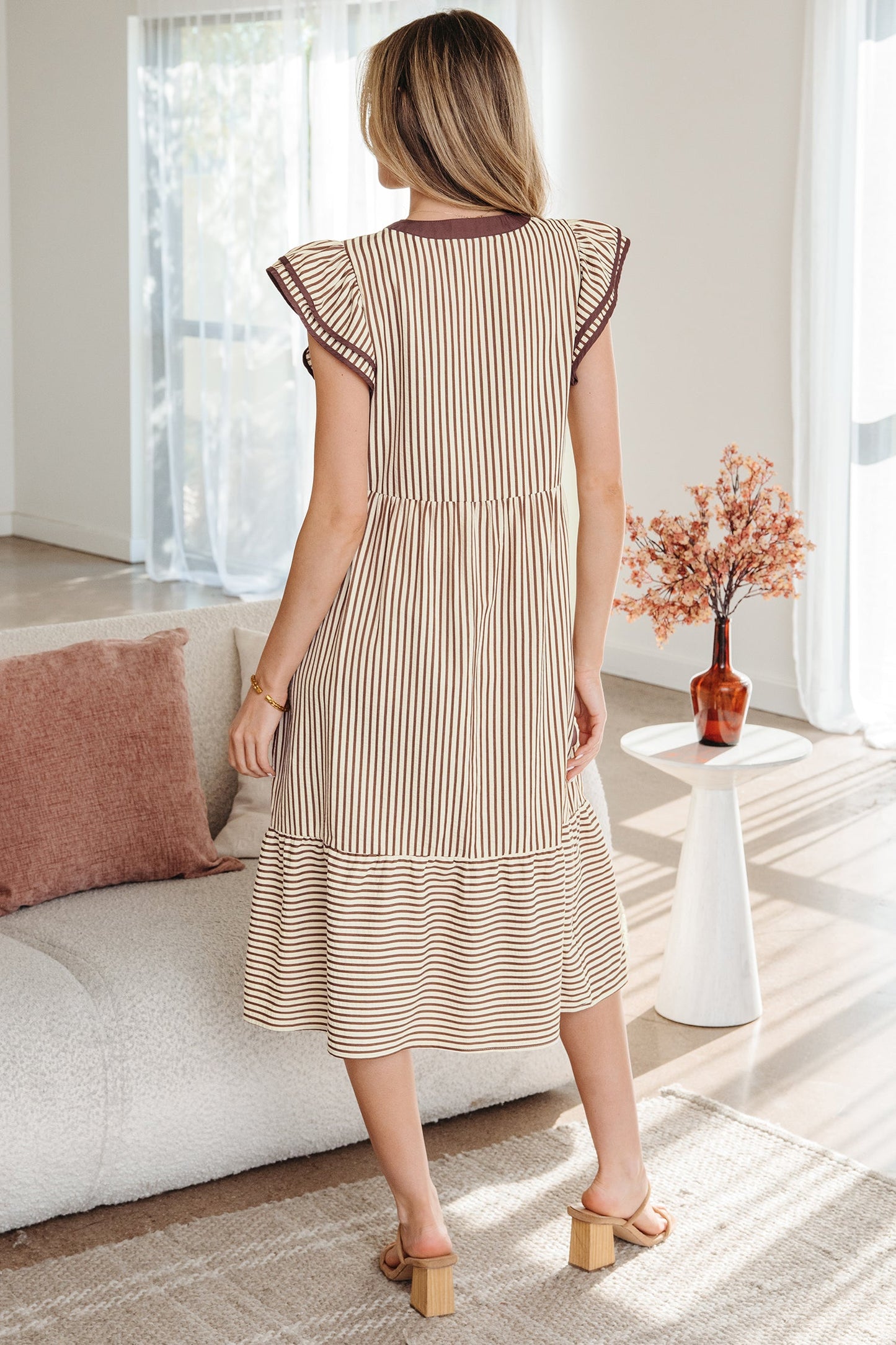 Threaded Pear Makenzie Contrast Trim Midi Dress