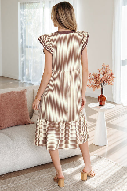Threaded Pear Makenzie Contrast Trim Midi Dress