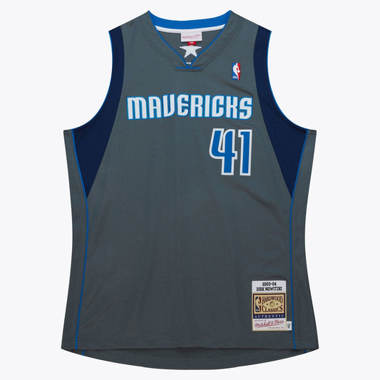 Mitchell & Ness Men's Alternate Jersey Mavericks 2003 Dirk Nowitzki Jerseys