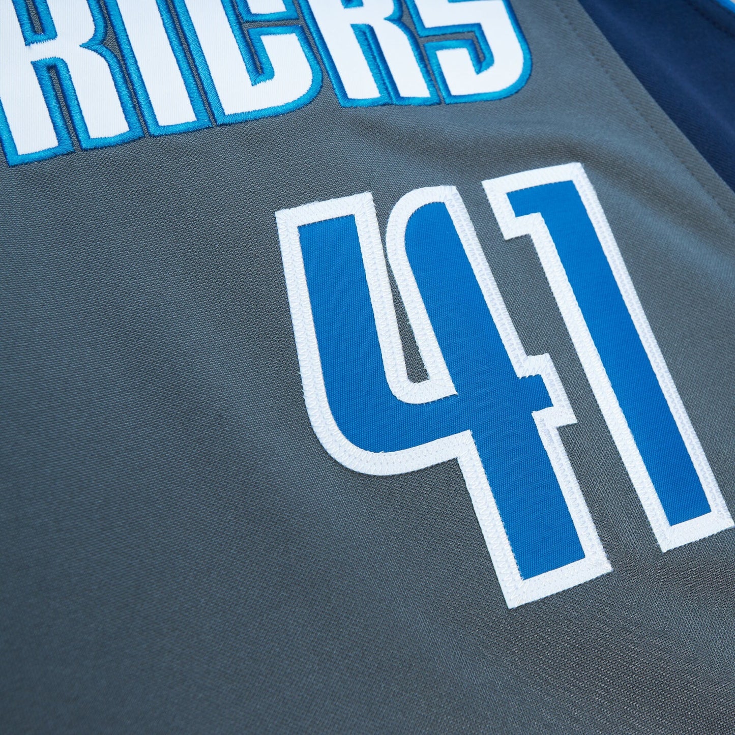 Men's Mitchell & Ness Alternate Jersey Mavericks 2003 Dirk Nowitzki