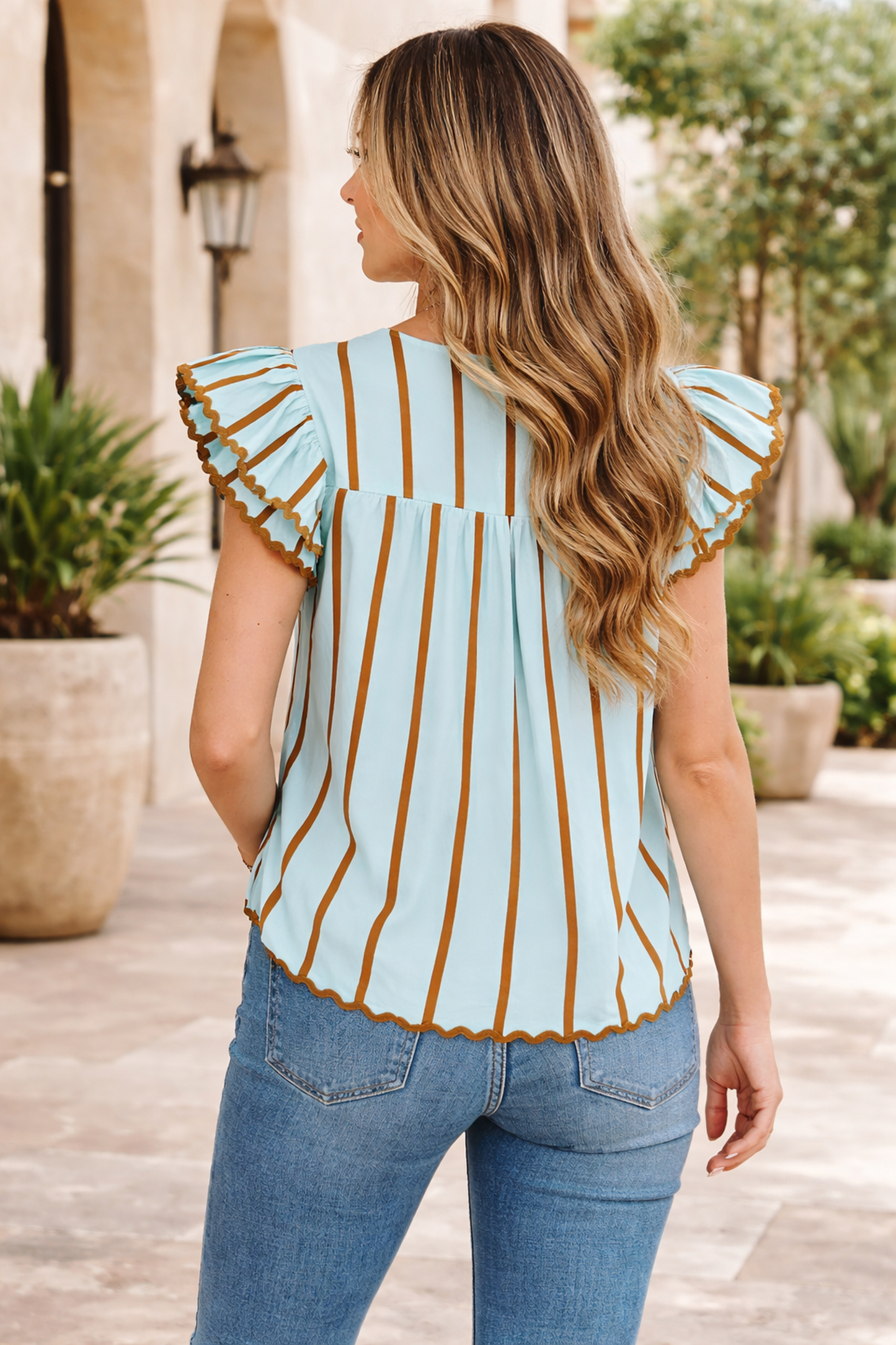 Threaded Pear Malaysia Ruffled Short Sleeve Blouse
