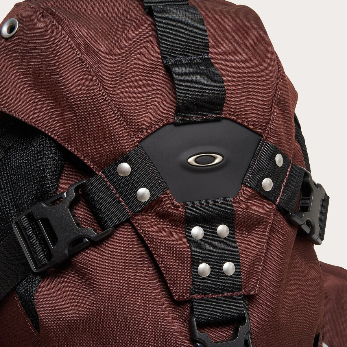 Oakley Men's Icon RC Backpack - Grenache