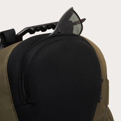Oakley Men's Kitchen Sink - Army Green