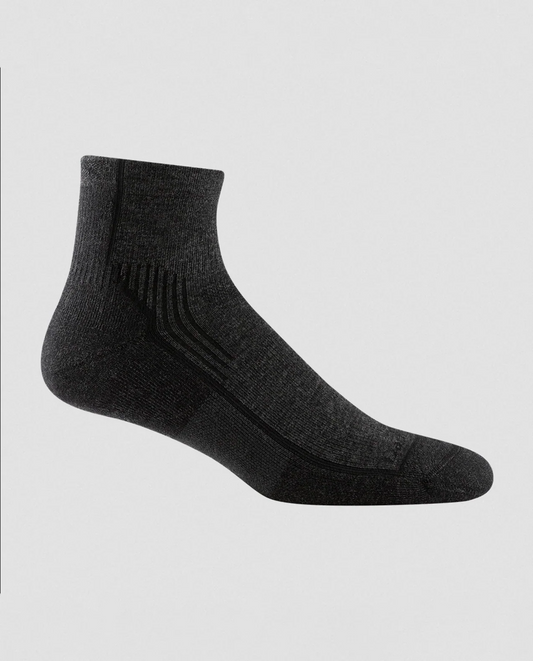 Darn Tough Hiker Quarter Midweight Cushion Mens Socks — Onyx Black