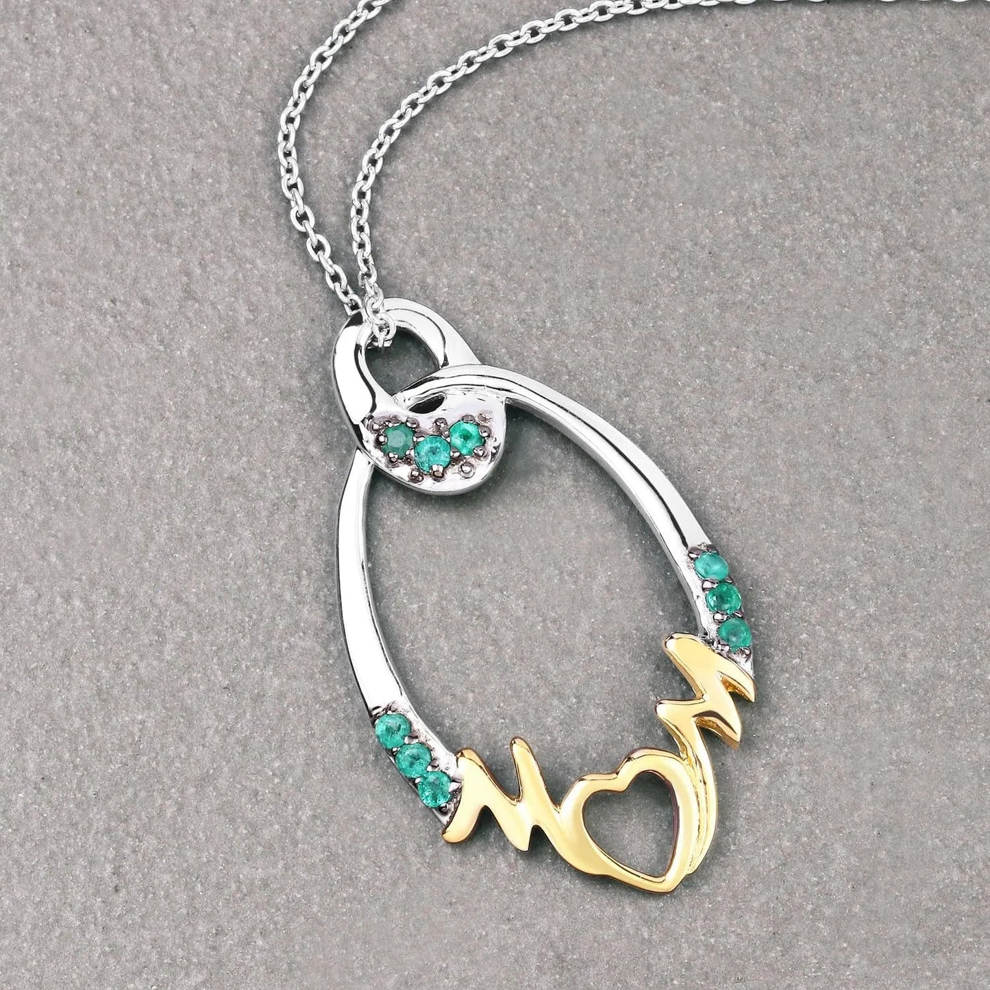 Round Green Emerald Prong Silver Mom Heart Pendant Necklace