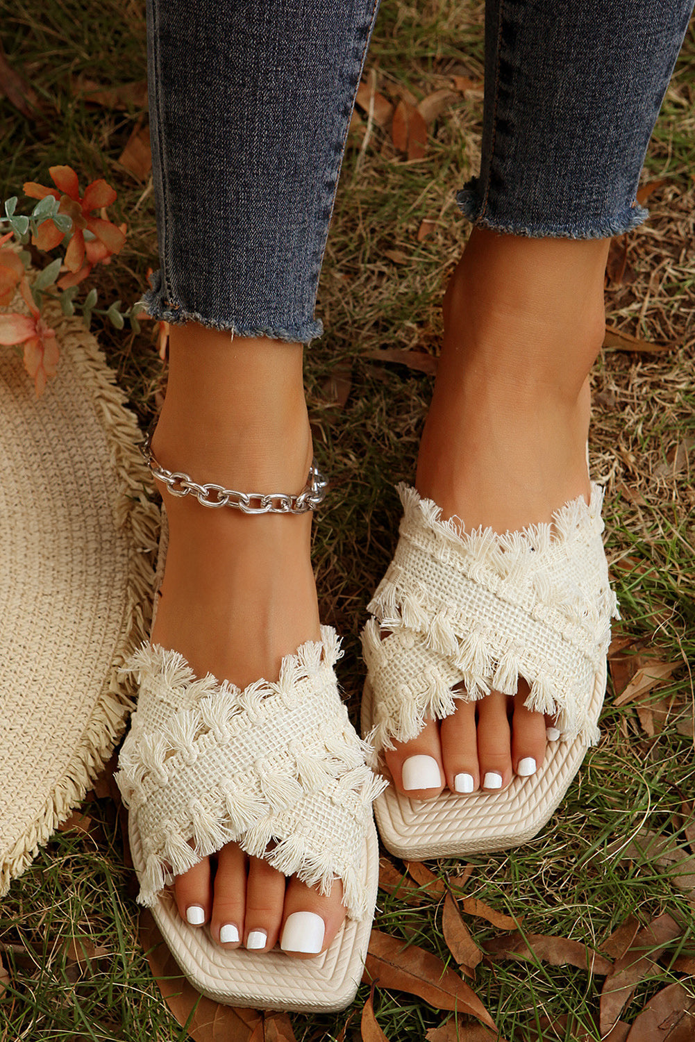 Threaded Pear Vada Tassel Woven Crossed Straps Flat Slippers