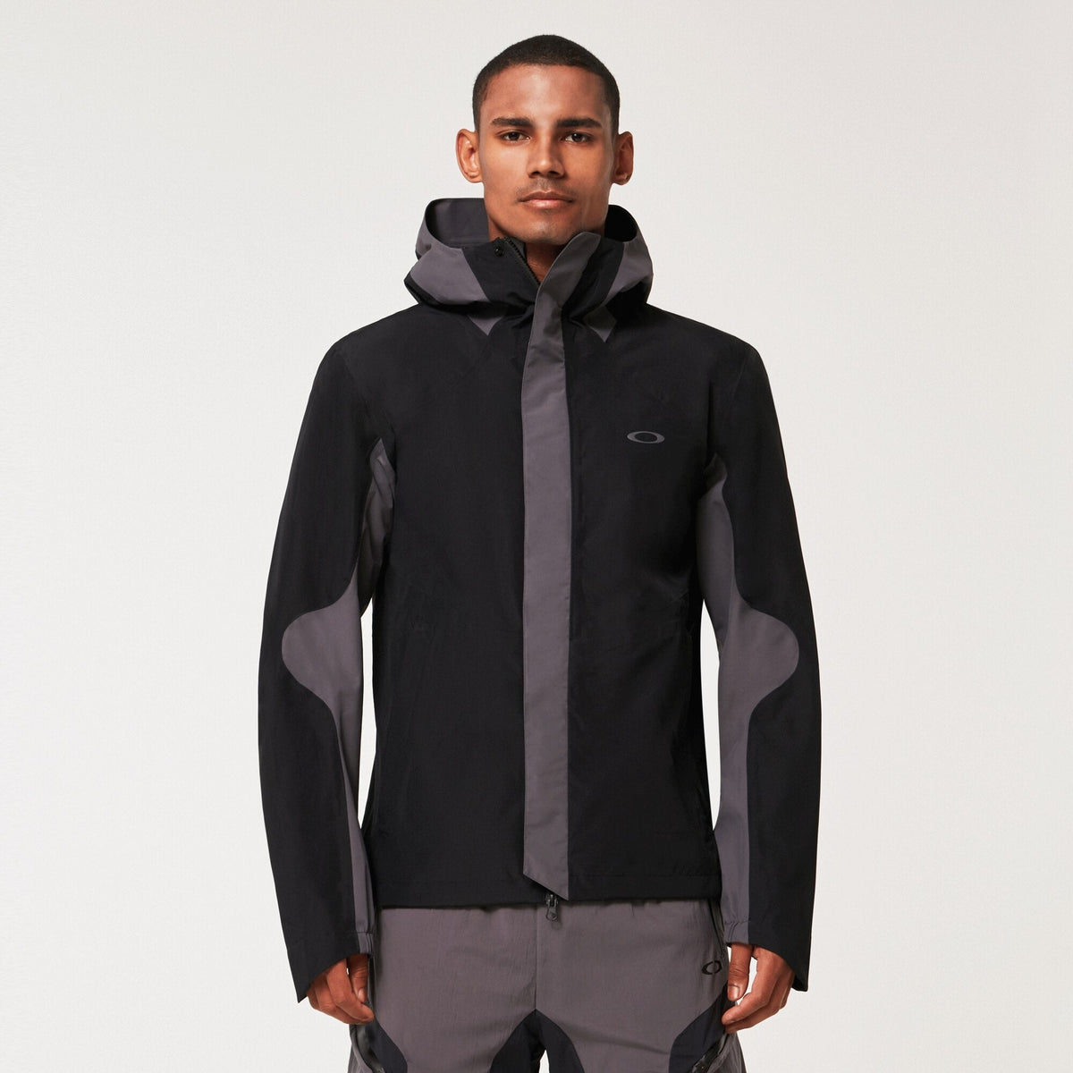 Oakley Men's Latitude Shell Jacket - Blackout