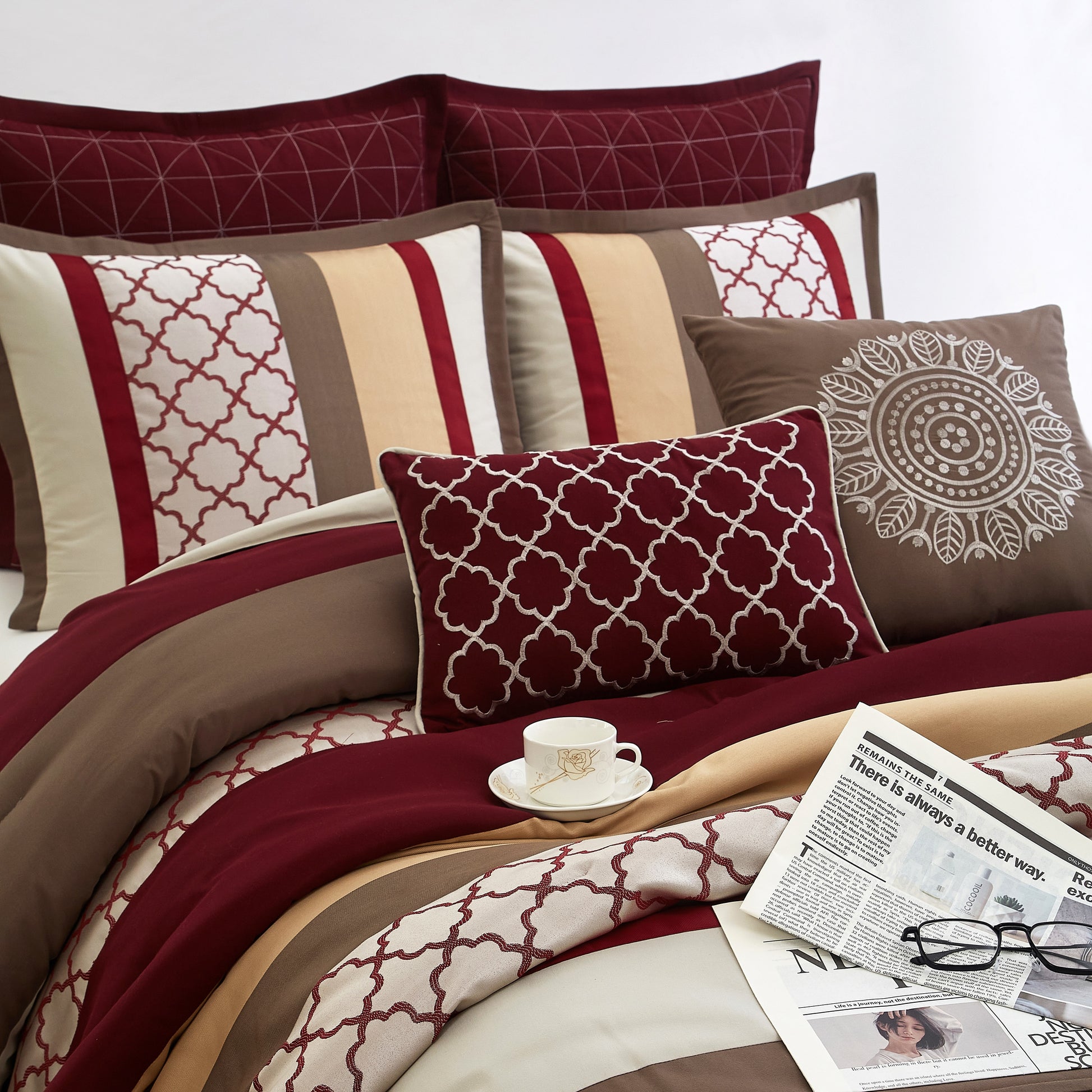 Taupe-