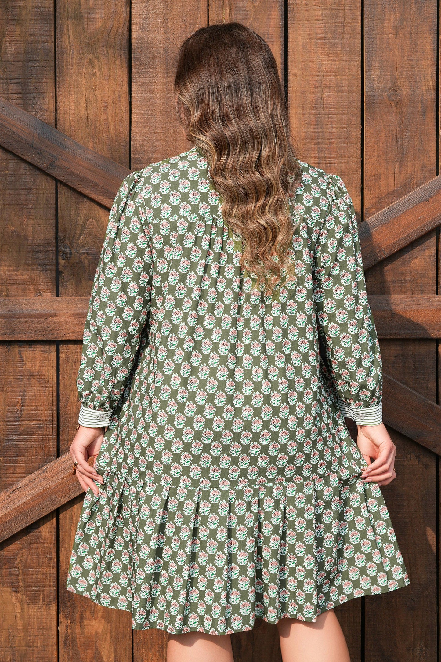 Threaded Pear Olivia 4 Sleeve Floral PLUS Dress