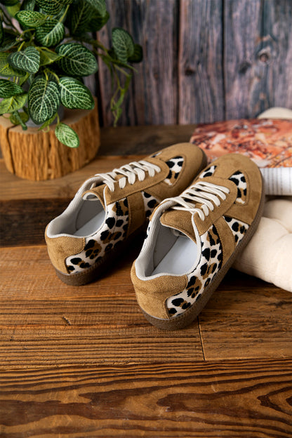 Threaded Pear Kyla Lace Up Flat Shoes