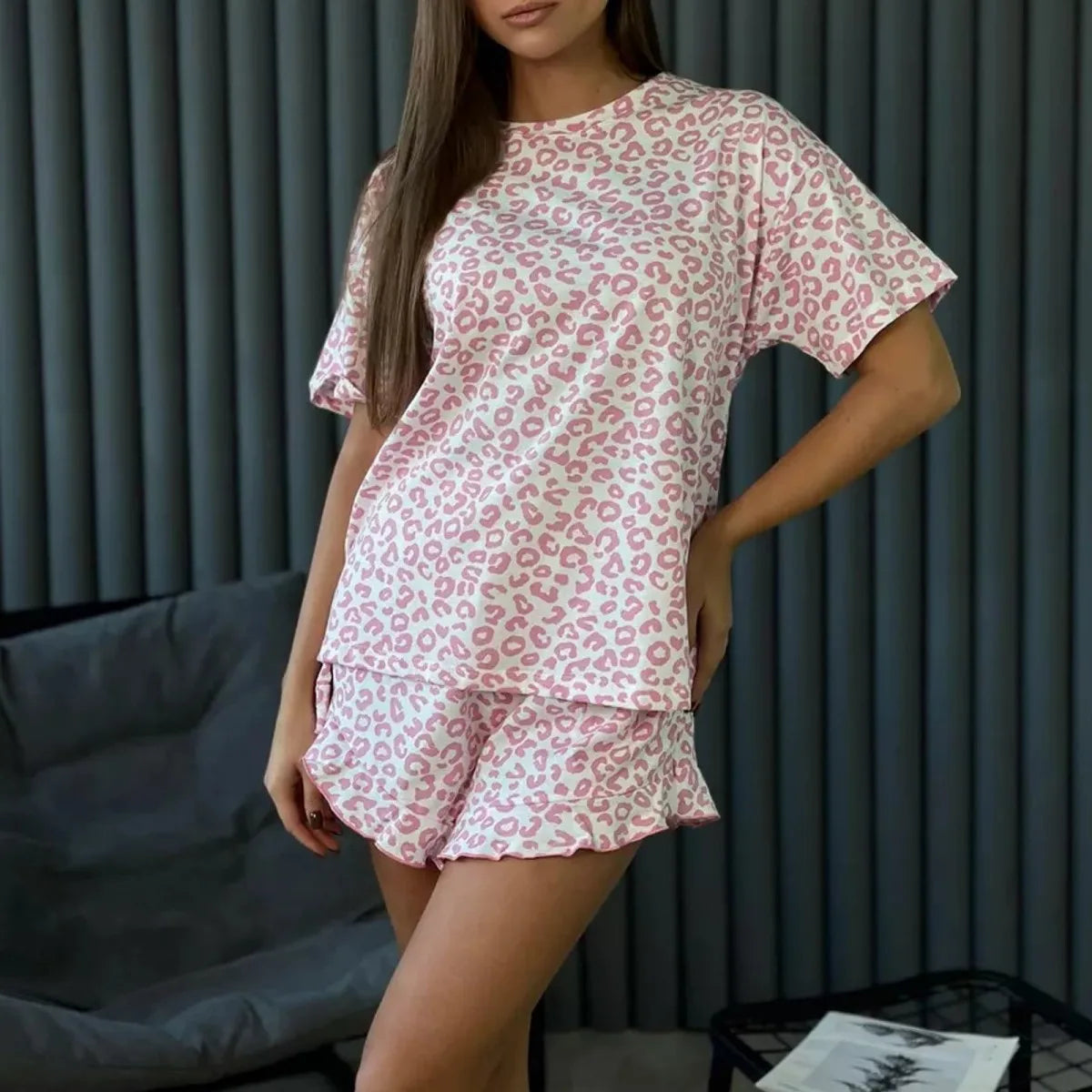 Pink-