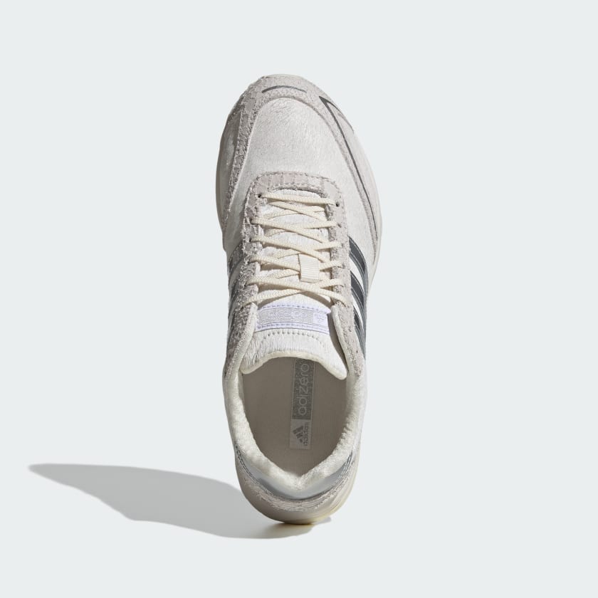 Off White / Silver Metallic / Cloud Whit-