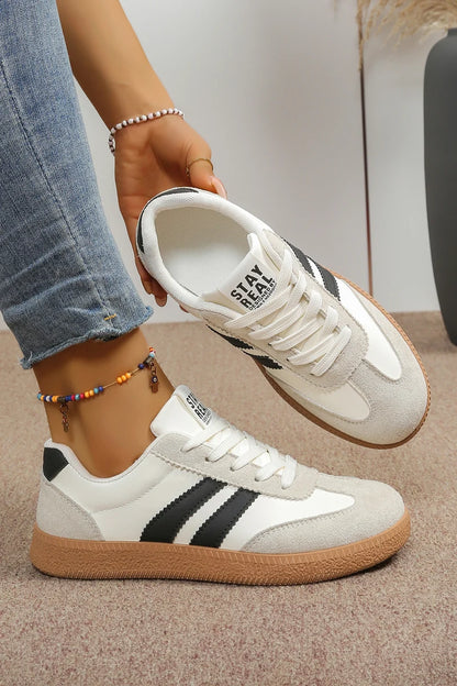Threaded Pear Harper Leather Lace Up Shoes