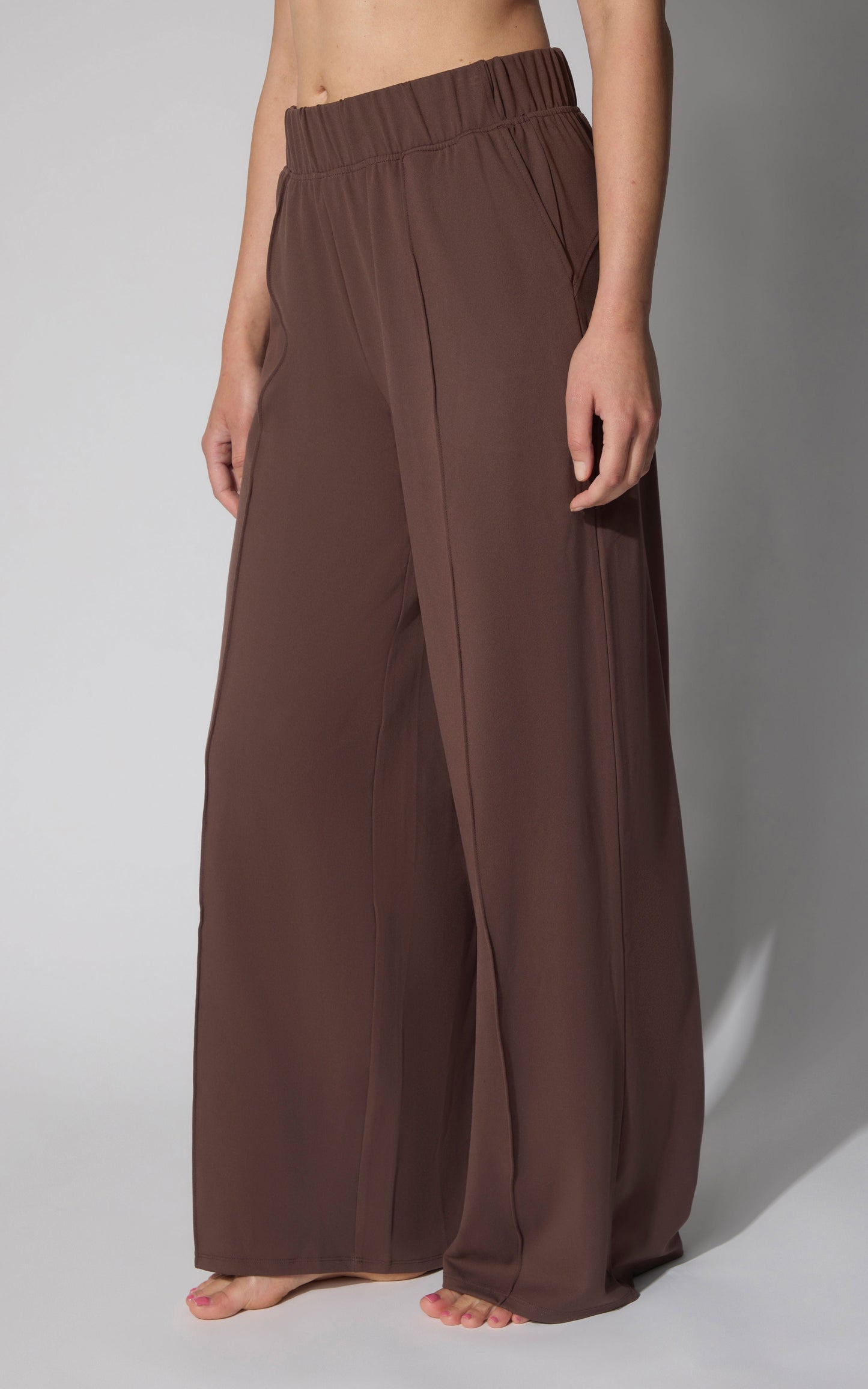 Lux La Brea Pintuck Pant