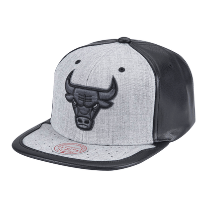 Mitchell & Ness Men's NBA Day One Snapback Bulls Snapback Caps