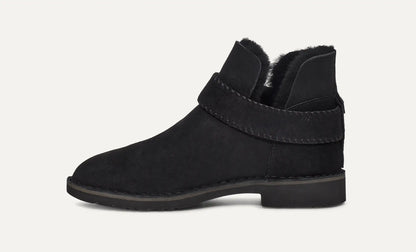 Women's UGG McKay Boot Chelsea - Black