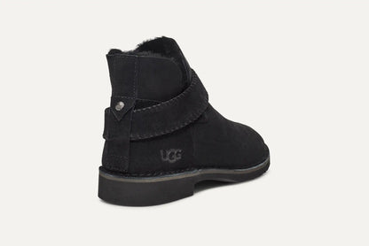 Women's UGG McKay Boot Chelsea - Black