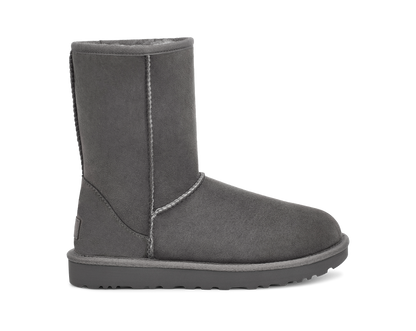 UGG Women's Classic Short Ii