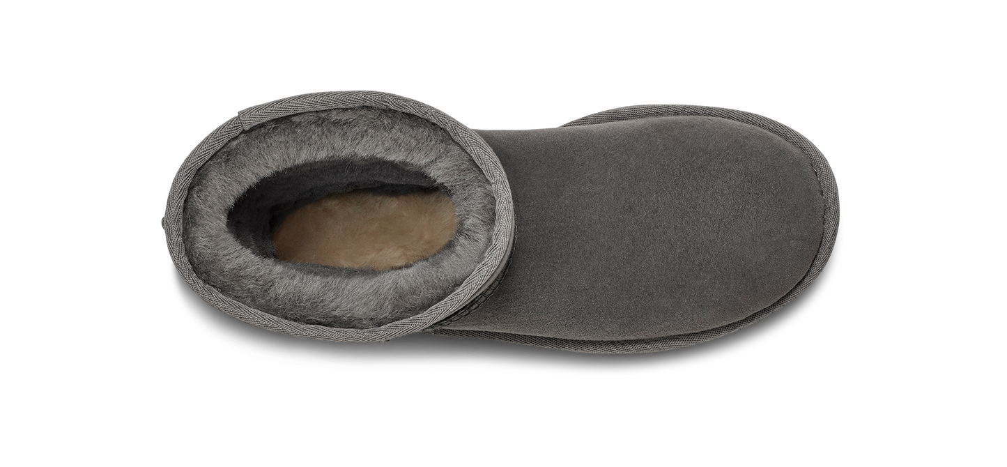 UGG Women's Classic Short Ii