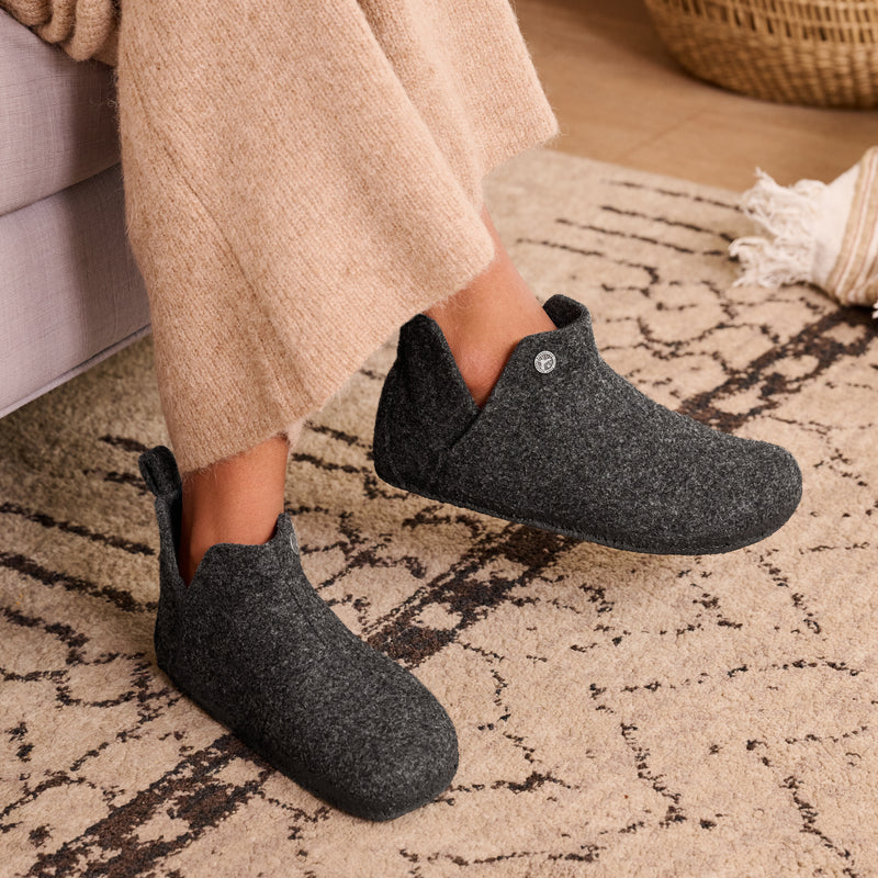Anthracite-
