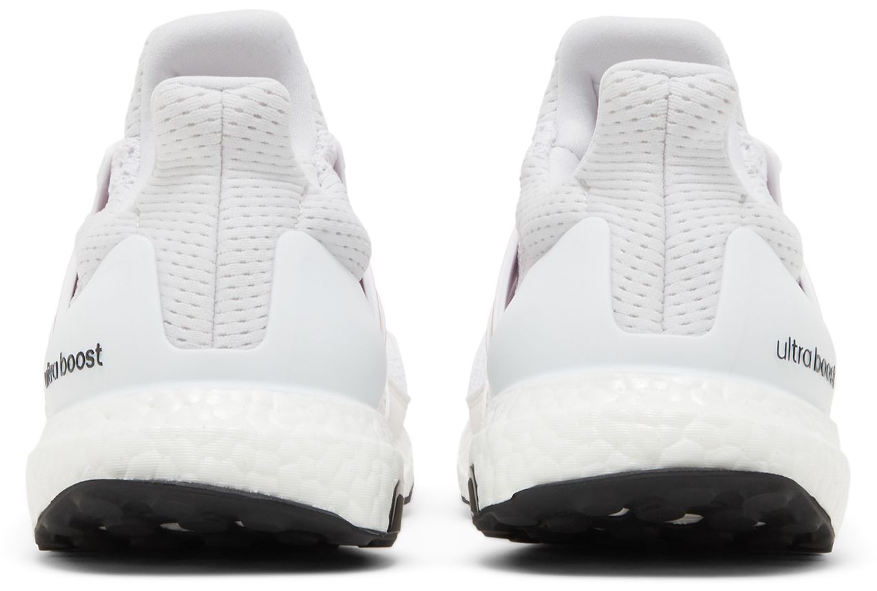 Cloud White/Scarlet/Core Black-