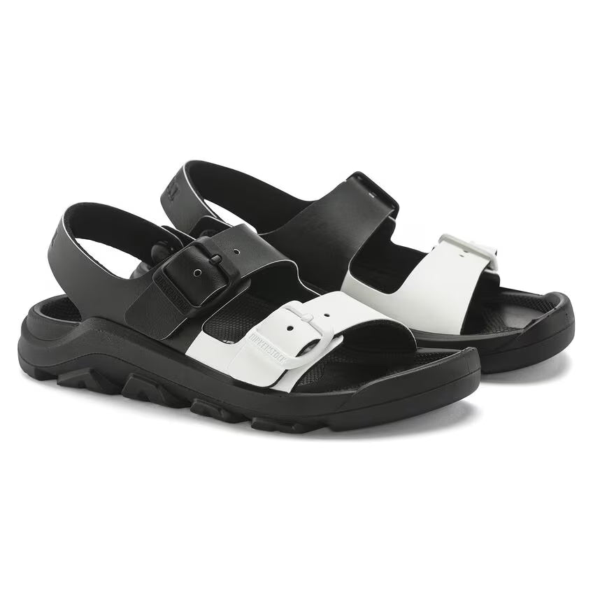 Black / White-