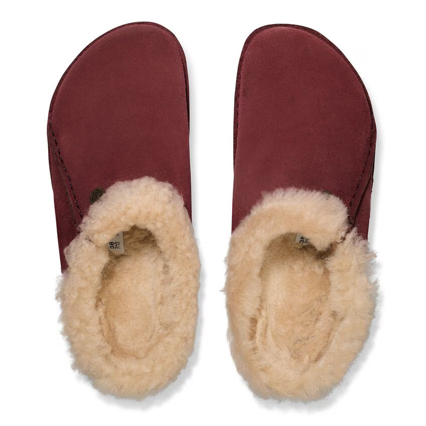 Maroon-