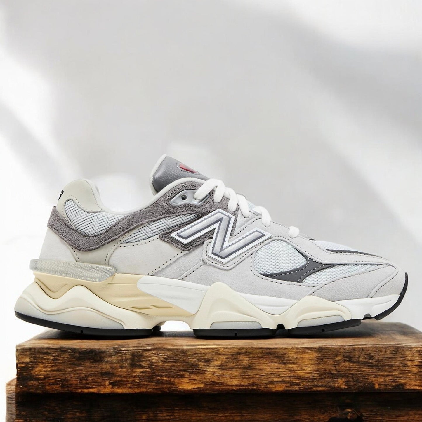 New Balance Men's U9060V1 Sneakers