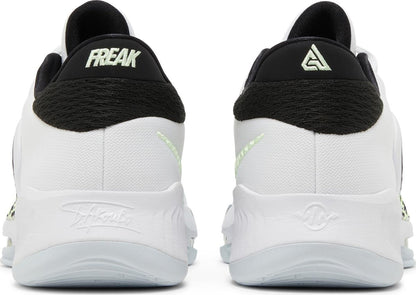 Nike Men's Zoom Freak 4 Sneakers