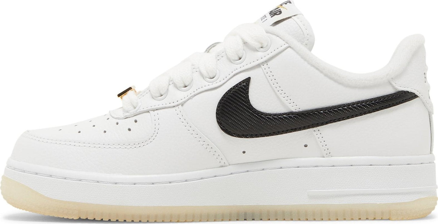 Nike Women's Air Force 1 Low '07 '40Th Anniversary Edition Bronx Origins W' Sneakers