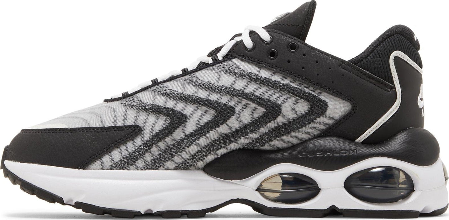 Nike Men's Air Max Tw Sneakers