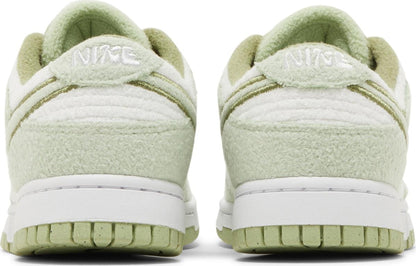 Nike Women's Dunk Low Se 'Fleece Pack Honeydew' W Sneakers