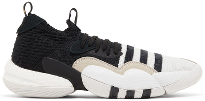 [h06477] Mens adidas Trae Young 2.0